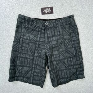 Crazy Shirts Hawaii Hybrid Shorts Mens Sz 30 Gray Geometric Coconut Polyester